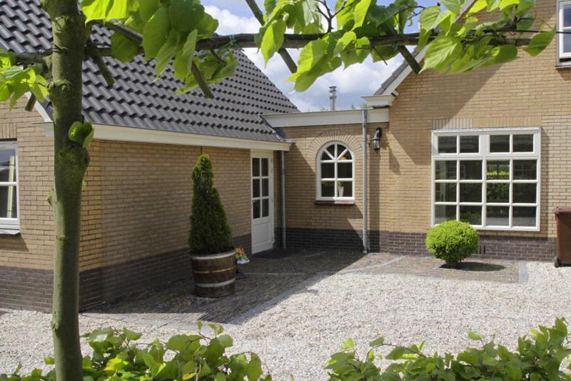 Bed and Breakfast Het Jaarsveldhof à Montfoort Extérieur photo